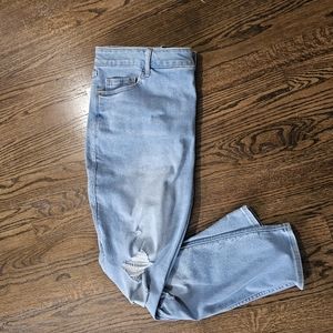 Old Navy Distressed Skinny Jeans